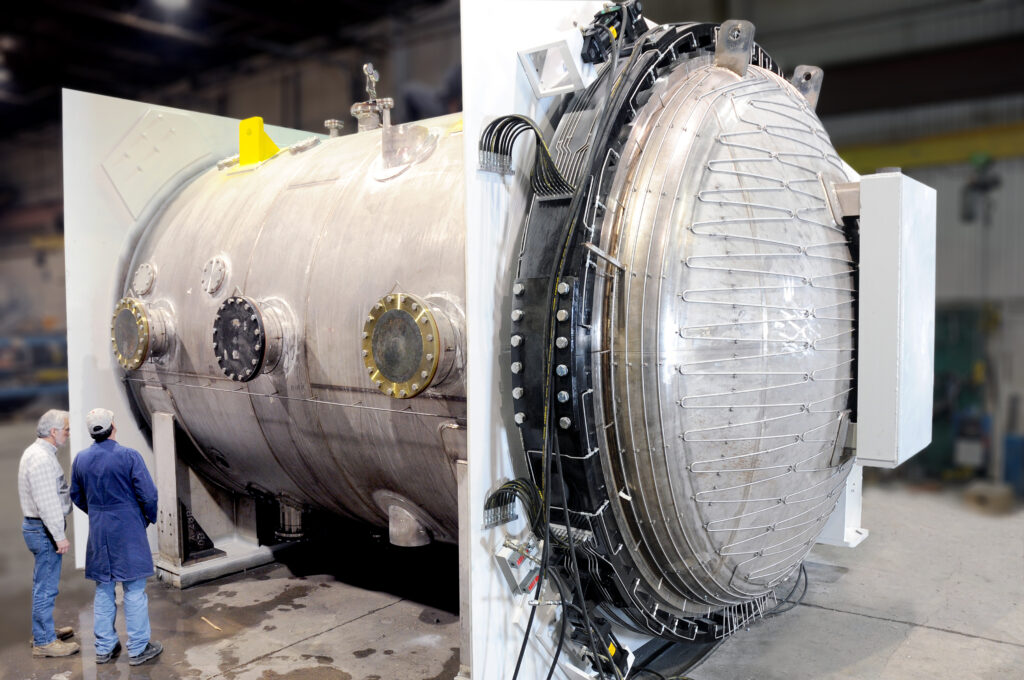 An Image Of An Autoclave For Metal Fabrication - Arrow Engineered Products Custom Metal Fabrication Ontario
