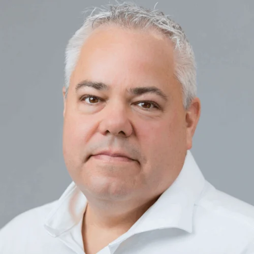 Jayson-Barlow-768x821